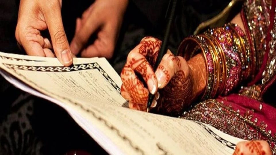 looteri dulhan robbing three men for four years in bareilly