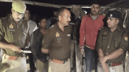 Farmer murdered by slitting his throat with a sharp weapon in Fatehpur