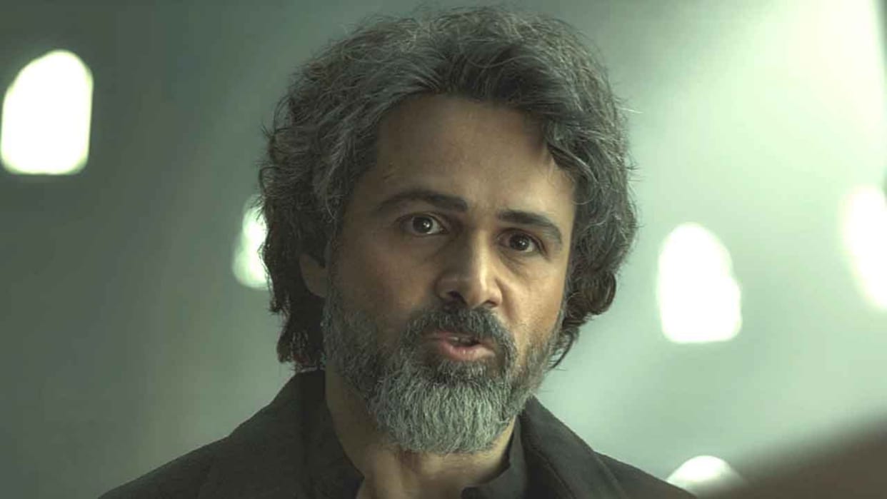 Tiger 3 star emraan hashmi on low phase career says you need to have head planted on shoulder and keep moving