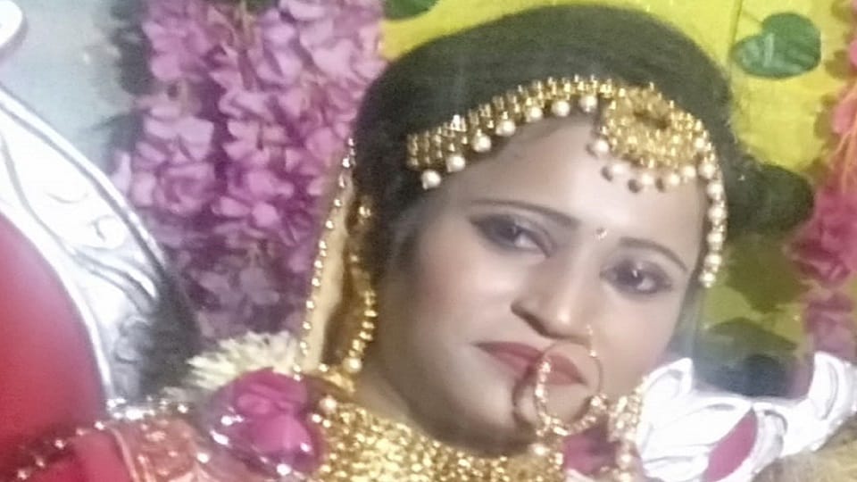 Girl commits suicide after not being taken to her parent house on Bhai Dooj