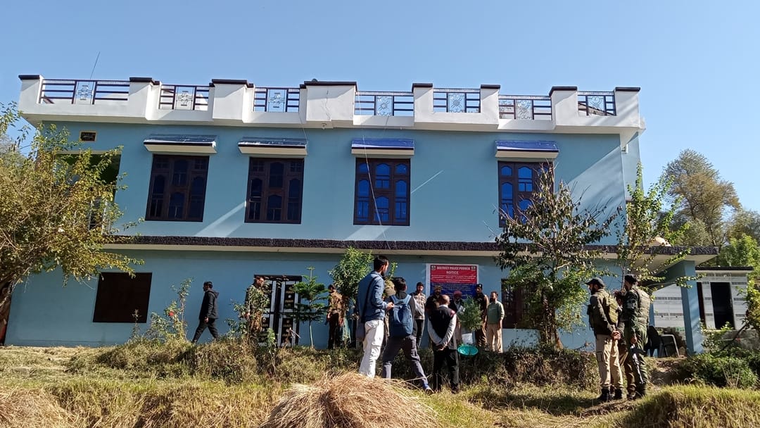 Poonch: Property worth lakhs including two-storey house of three drug smuggler brothers seized in Mendhar