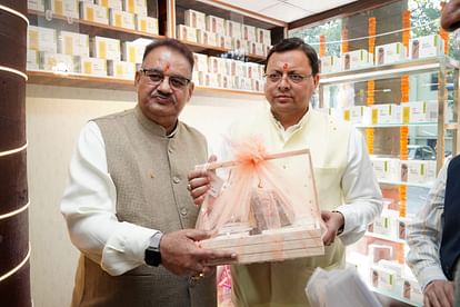 Uttarakhand:राज्य सचिवालय में खुली मिलेट बेकरी आउटलेट, सीएम धामी ने किया  उद्घाटन - Uttarakhand Cm Dhami Inaugurated Millet Bakery Outlet Opened In  Secretariat - Amar Ujala Hindi News Live