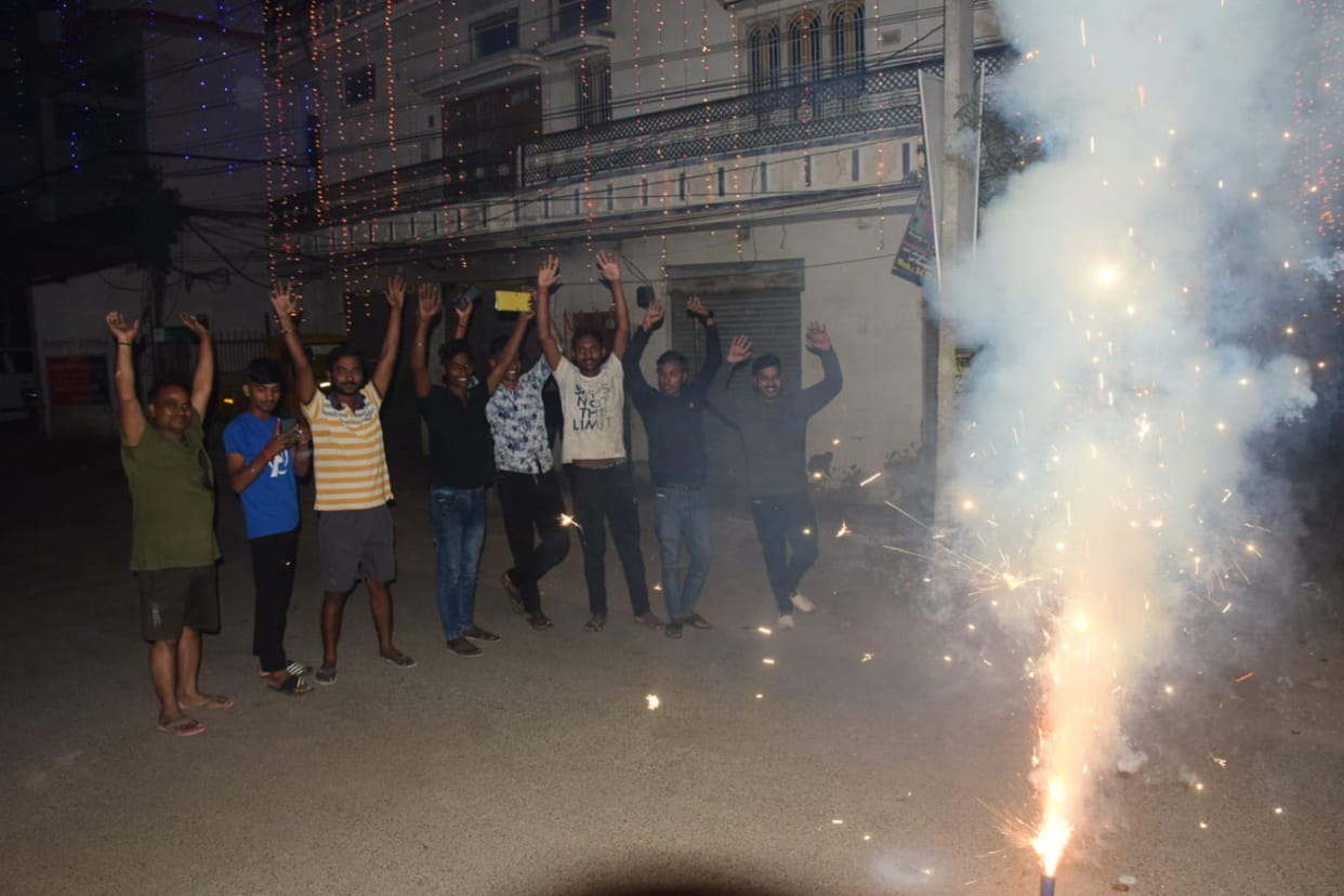World Cup 2023 IND vs NZ: Diwali celebrated again in varanasi on India's victory, lamps were lit