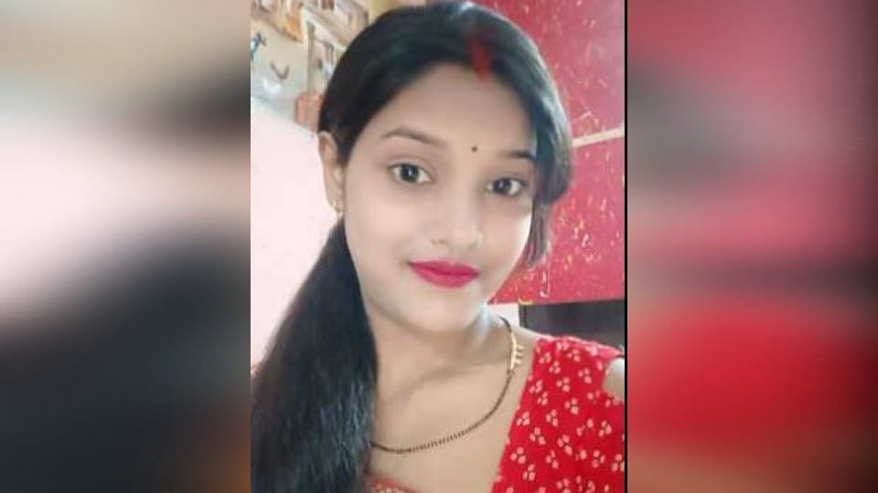 Newly married woman dies after five months of marriage sister-in-law absconds in agra