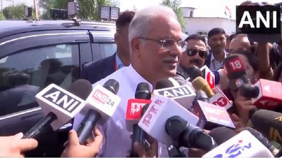 Chhattisgarh Election Bhupesh Baghel Said This Time 75 Plus No Competition Unilateral Fight After Casting Vote