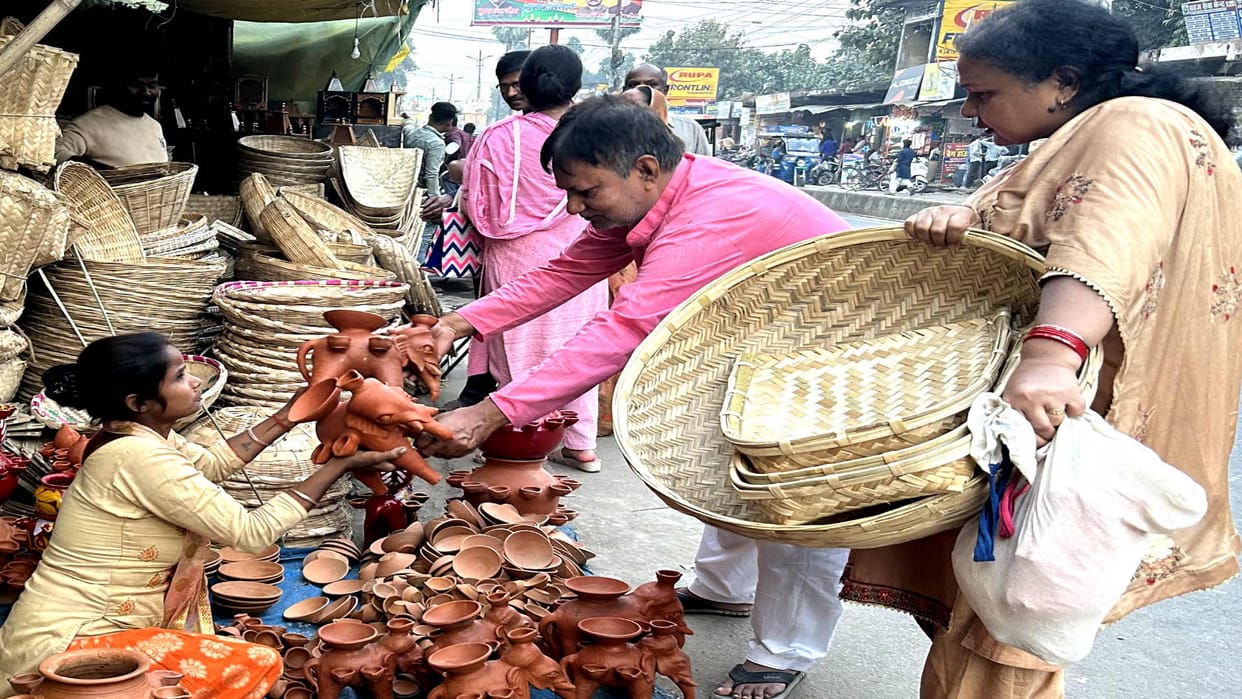 Lucknow: Changes in traffic for Chhath Puja, traffic in the city will remain changed till Sunday