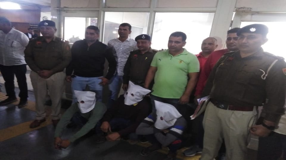 Mystery of robbery at three petrol pumps in Hisar solved, team arrested three accused