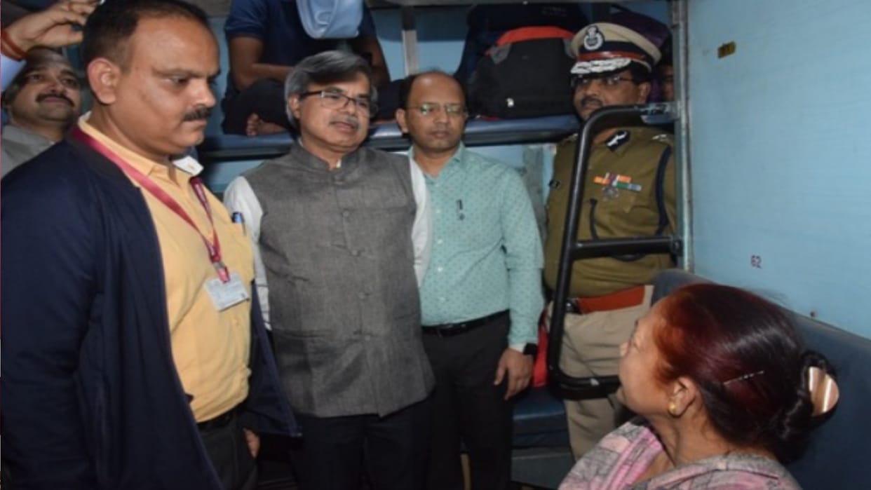 10 special trains announced on Chhath, will operate via Prayagraj