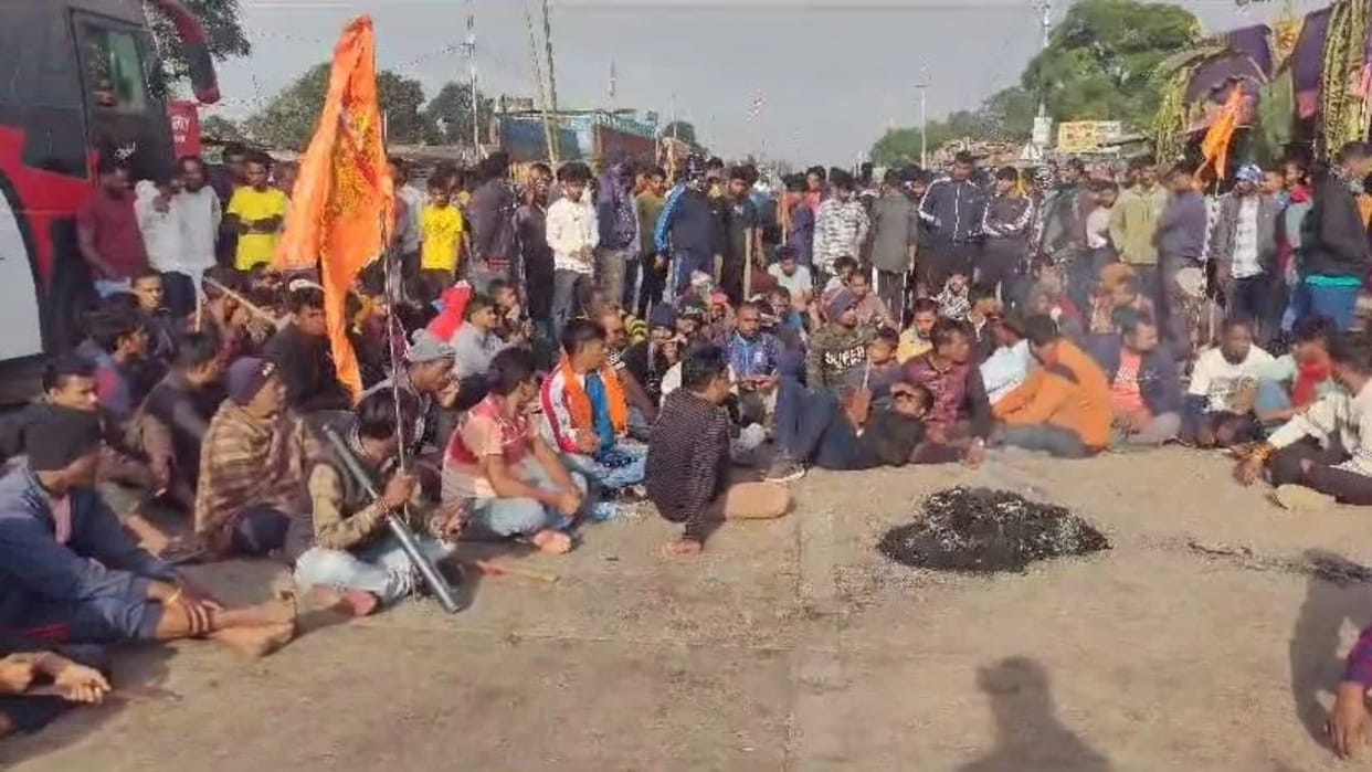 Idols vandalised in five temples in Ranchi district, irate residents block key roads