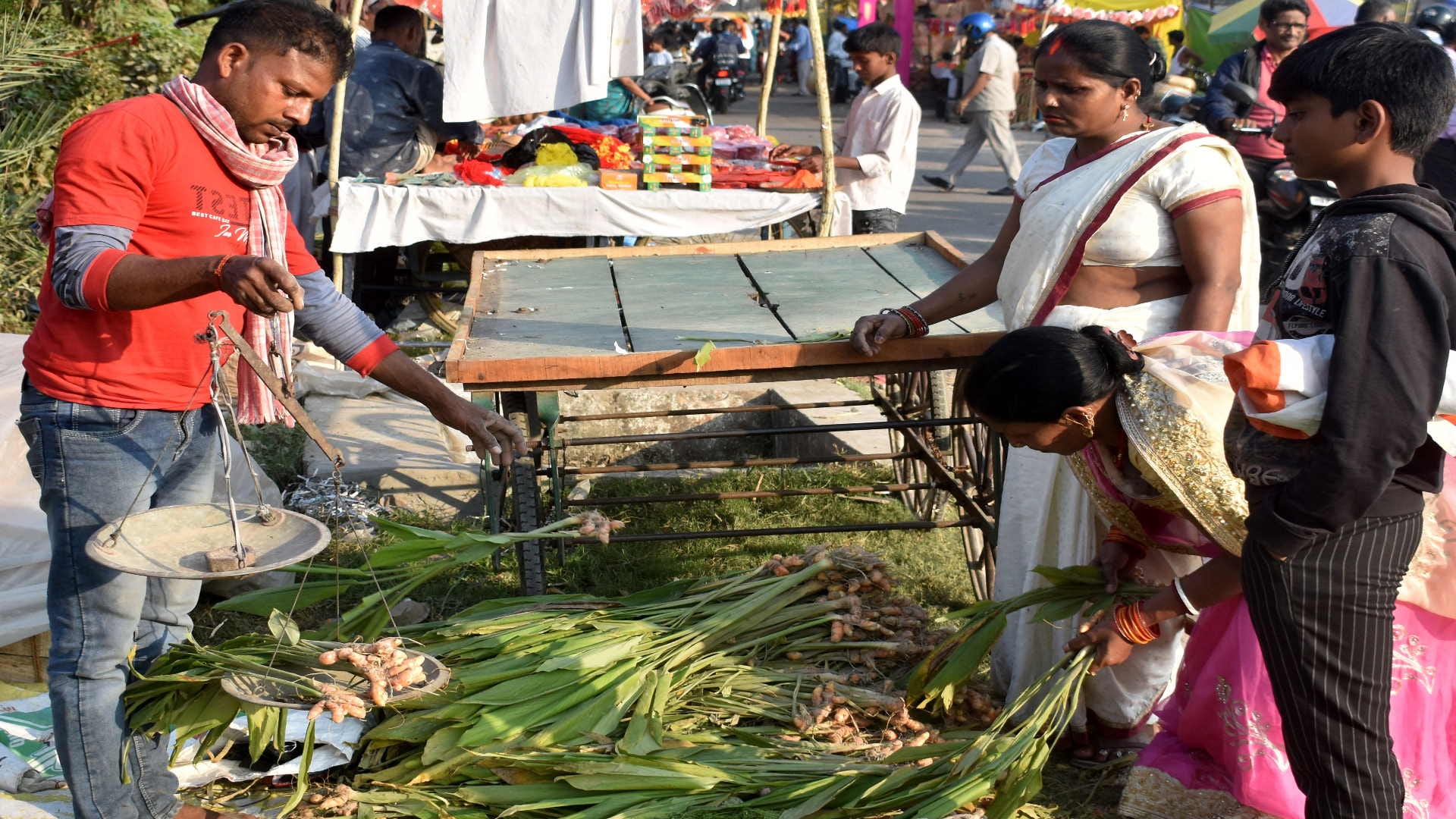 Chhath 2023 great festival of folk faith started with Nahay Khay in Gorakhpur