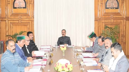 HP Cabinet Decisions: मल्टी टास्क वर्कर के 4500 पद भरेंगे, प्रशासनिक ट्रिब्यूनल होगा बहाल, विधानसभा सत्र 19 से himachal cabinet decision today: Approval to fill 4500 posts of multi task workers, Administrative Tribunal wi