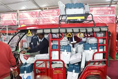 इस तरह ईवीएम पहुंची स्ट्रांग रुम तक।