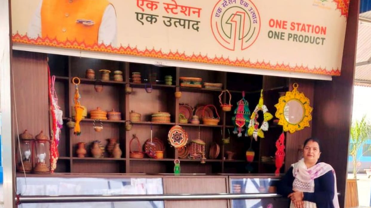 Himachal Pine needle products at railway station under one station one product scheme