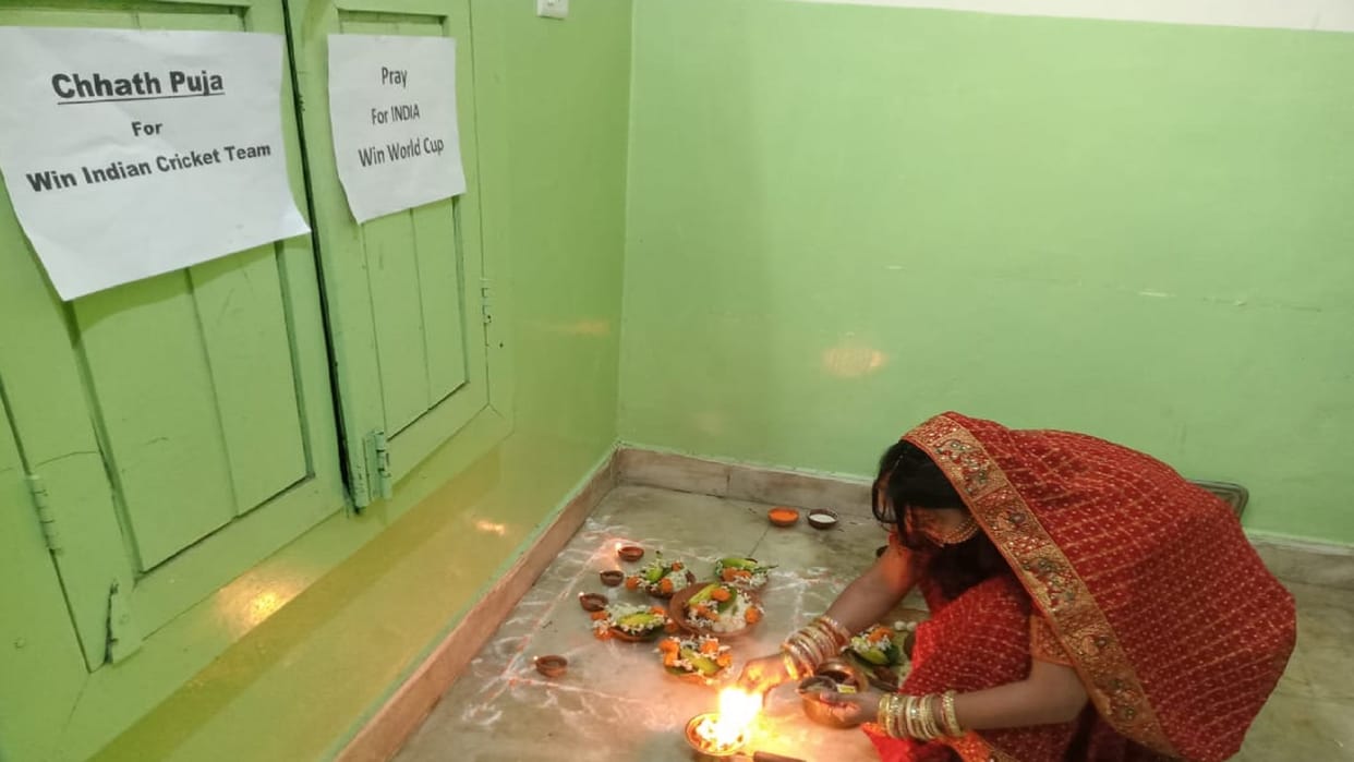 Vrati is observing Chhath Mahaparva with wish of India's victory in the World Cup, today is the final match.
