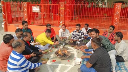 Cricket lovers performed havan for the victory of Team India in WC 2023