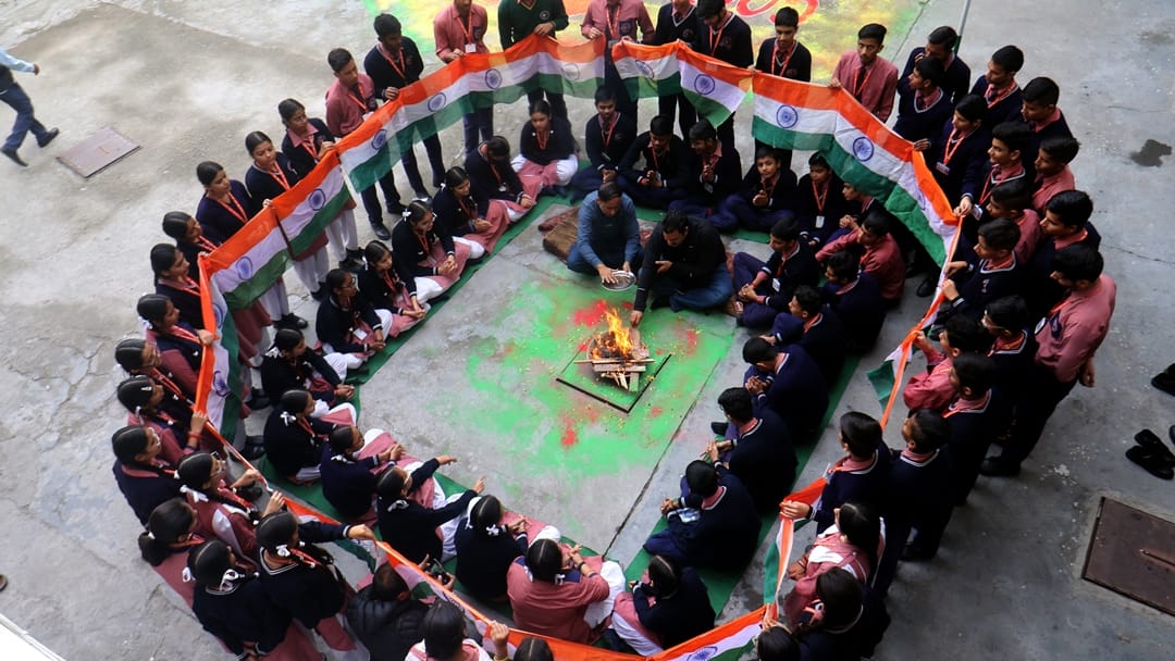 jammu world cup cricket final match live Cricket fans made plans ready to witness the title match