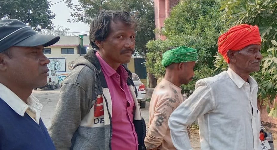 Chitrakoot Accident] Bike collides with stone and slips, two killed, Bike rider was not wearing helmet
