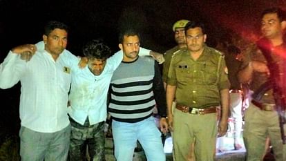 Mainpuri: पुलिस मुठभेड़ में गोली लगने से 25 हजार का इनामी बदमाश घायल, दर्ज हैं एक दर्जन से अधिक मुकदमे Police arrested criminal during encounter in Mainpuri who carrying reward of twenty five thousand