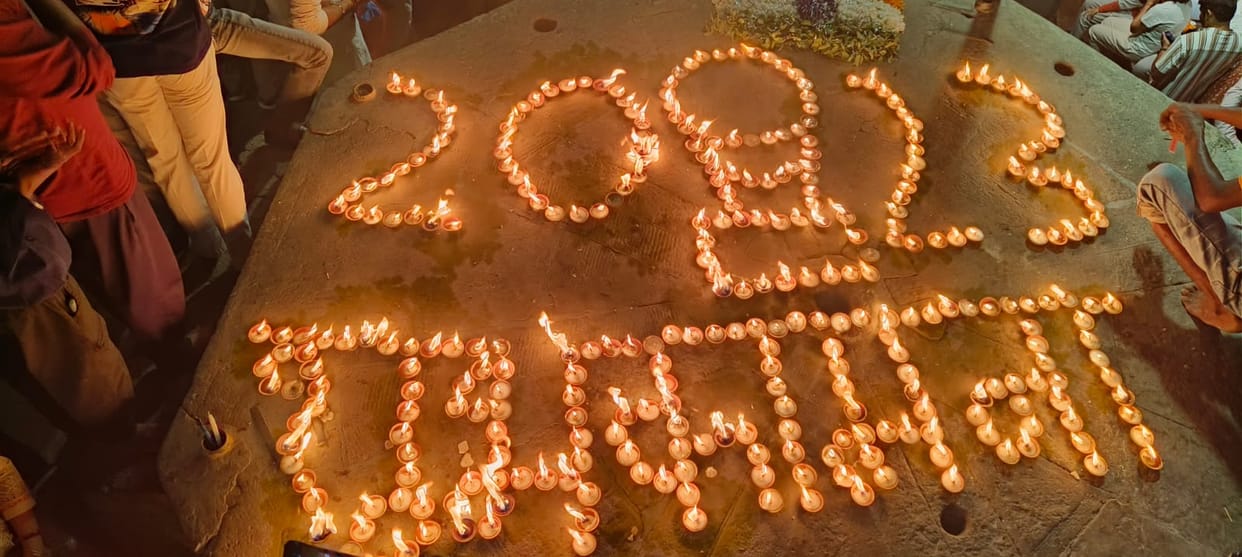 Ganga Aarti, 2100 lamps lit for Team India's victory