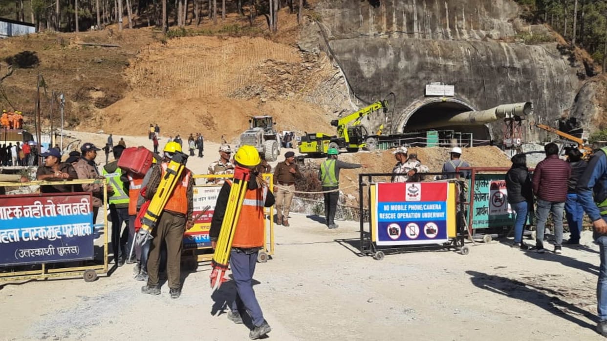 Uttarkashi Tunnel Collapse Rescue Operation BSNL extended line inside the tunnel and installed exchange