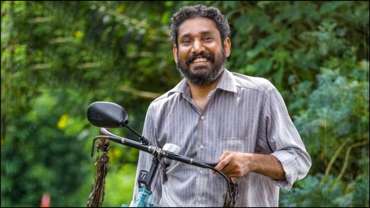 Malayalam Actor Vinod Thomas found dead inside car at hotel in Kottayam Kerala