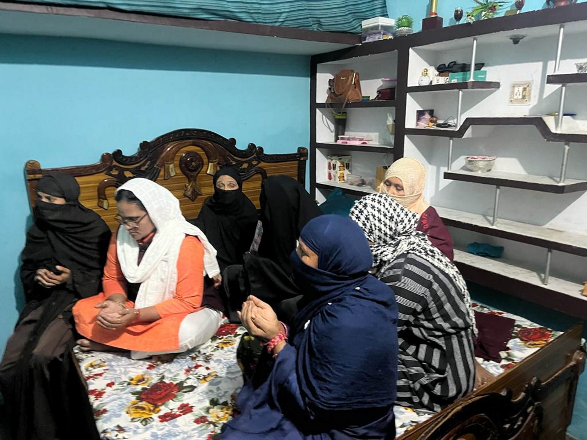 Cricket news ind vs aus 2023 world cup final ahmedabad fans Prayers Muslim women prayed for India victory