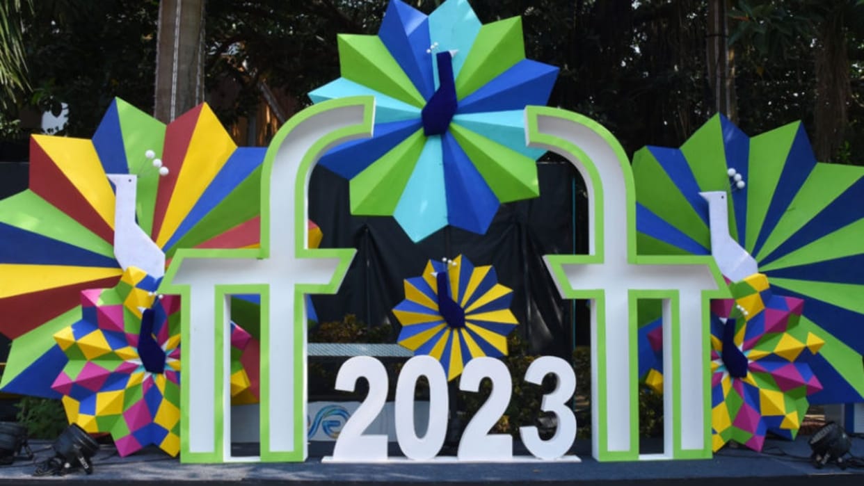 Iffi 2023 goa indian international film festival begins bollywood stars grace the event