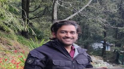 हार पर धोनी का रिएक्शन: टीम इंडिया की पराजय ने 'माही' को भी किया निराश! इस स्टार क्रिकेटर से 35 मिनट की बात Mahendra Singh Dhoni disappointed with Team India defeat