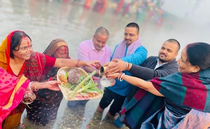 Chhath Mahaparva 2023: Morning Arghya offered to Lord Bhaskar, Chhath Puja, Bihar, Patna