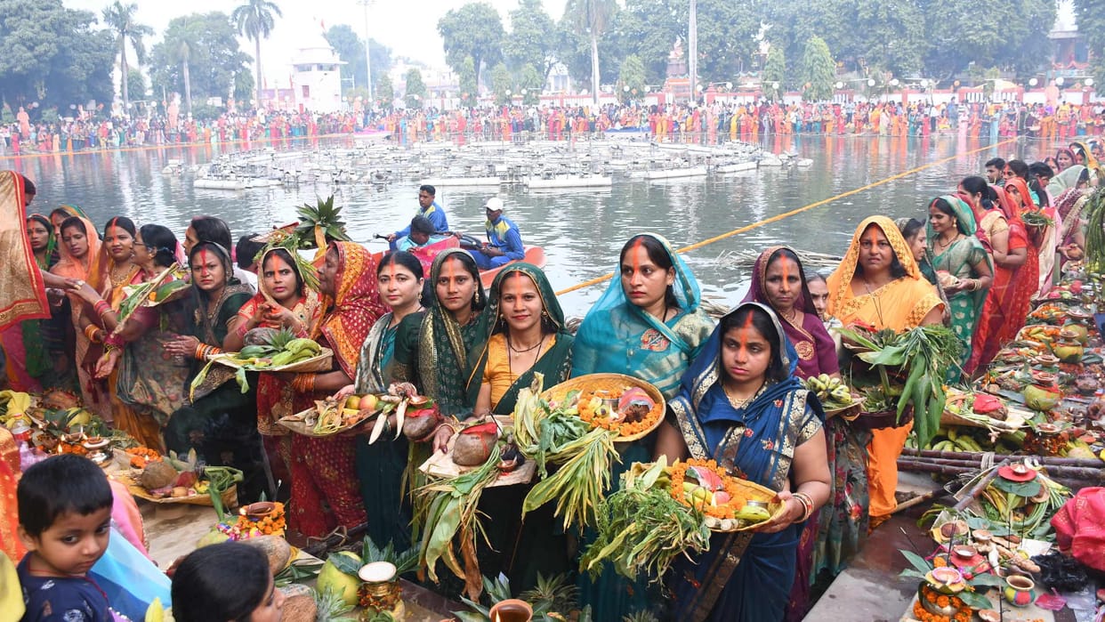 Gorakhpur echoed with the joy of Chhath Mata