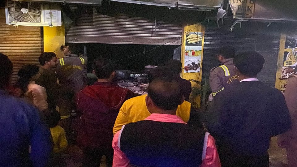 Goods burnt to ashes due to fire in shop in Noida
