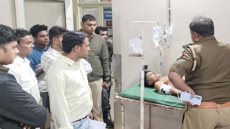 Young man injured after being shot in harsh firing at engagement ceremony in Firozabad