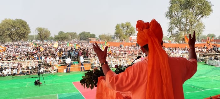 Lucknow News: Rajasthan government imposed curfew on Ram Navami, no straw is shaken on Kanwar Yatra in UP: Yog