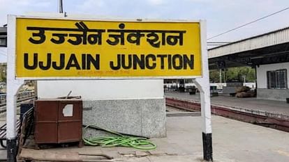 Ujjain In year 2024 trains will start stopping at railway platform number seven-eight from new year