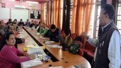 Brainstorming in Nahan Diet regarding awareness on drugs in schools