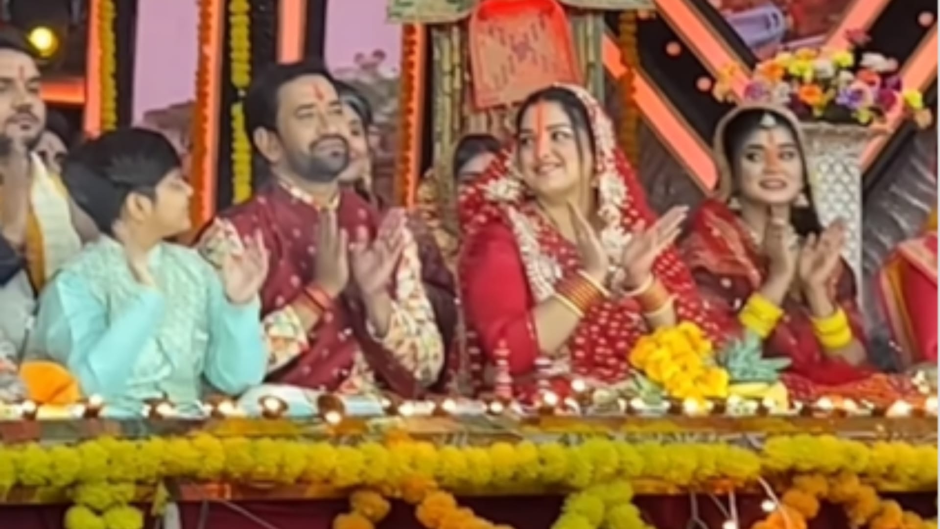 Chhath Puja 2023 celebration bhojpuri stars monalisa ravi kishan khesari lal amrapali nirahua rani akshara sin