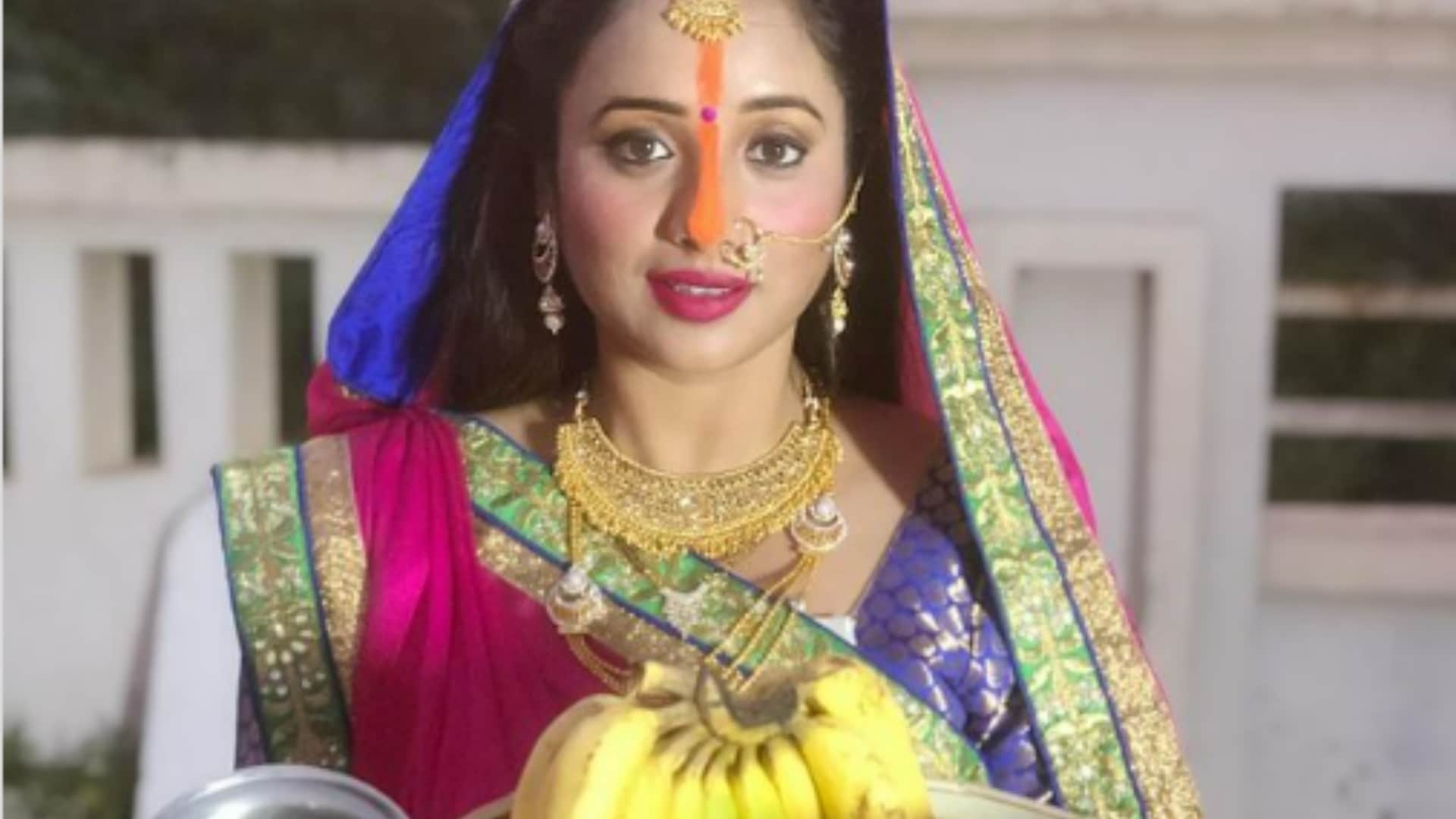 Chhath Puja 2023 celebration bhojpuri stars monalisa ravi kishan khesari lal amrapali nirahua rani akshara sin