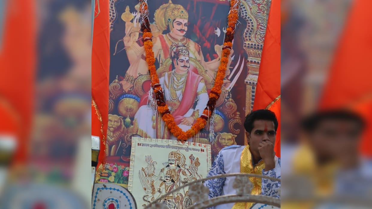 Sahastrabahu Jayanti Grand walking ceremony held in Sehore see photos