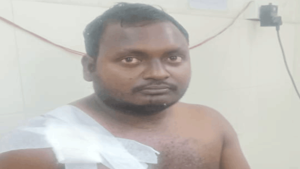 Miscreants shot and robbed a truck driver on highway in Sahas