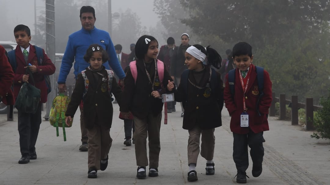 jammu kashmir weather: Coldest night of season recorded in Srinagar mercury below zero in many districts