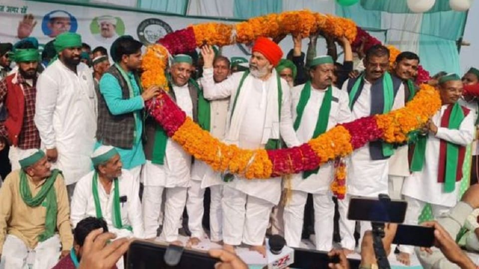 Rakesh Tikait addressed the Mahapanchayat in Badaun