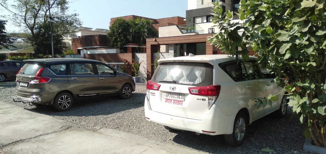 Dehradun Income Tax Department raids at many places including Uttaranchal University even on Second Day