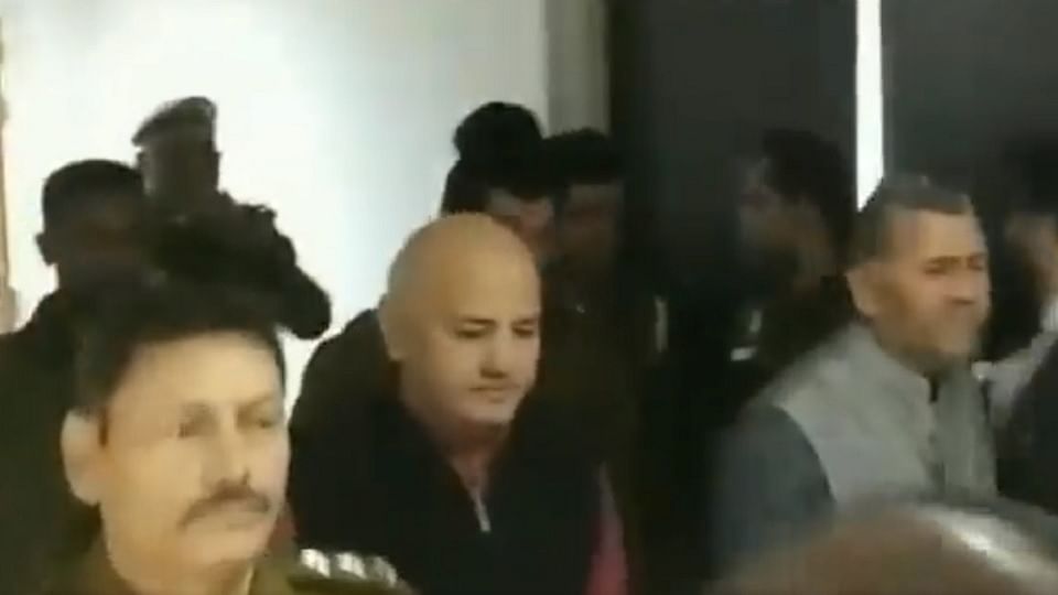 Manish Sisodia's appearance in Rouse Avenue Court in the case related to liquor policy