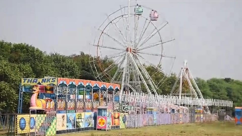 Three-day fair organized on the banks of Shivnath river on the occasion of Kartik Purnima in Rajnandgaon