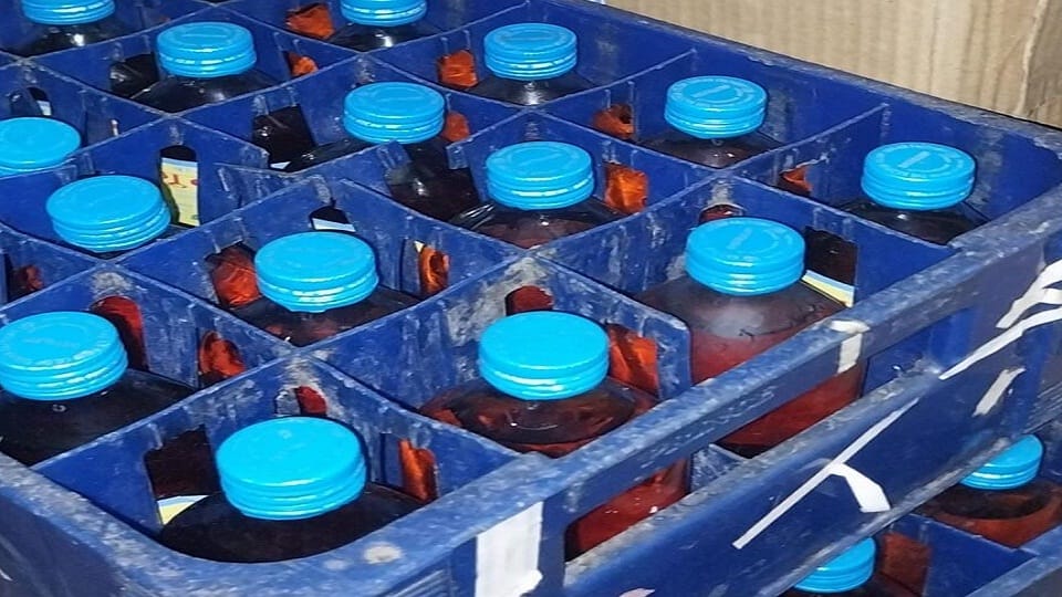 Due to the new excise policy, country liquor will become cheaper by Rs 5 in UP from April