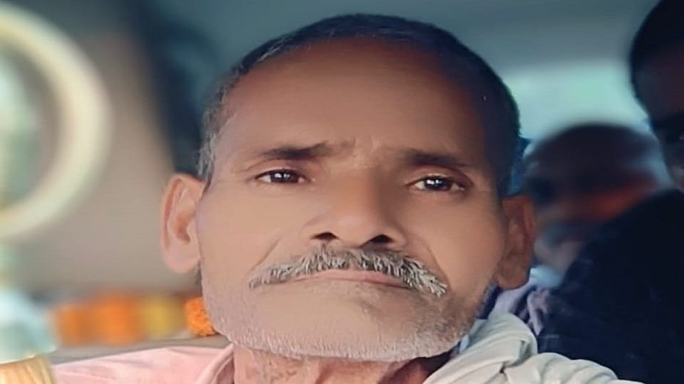 Class IV employee of Public Works Department strangled to death come to wedding ceremony