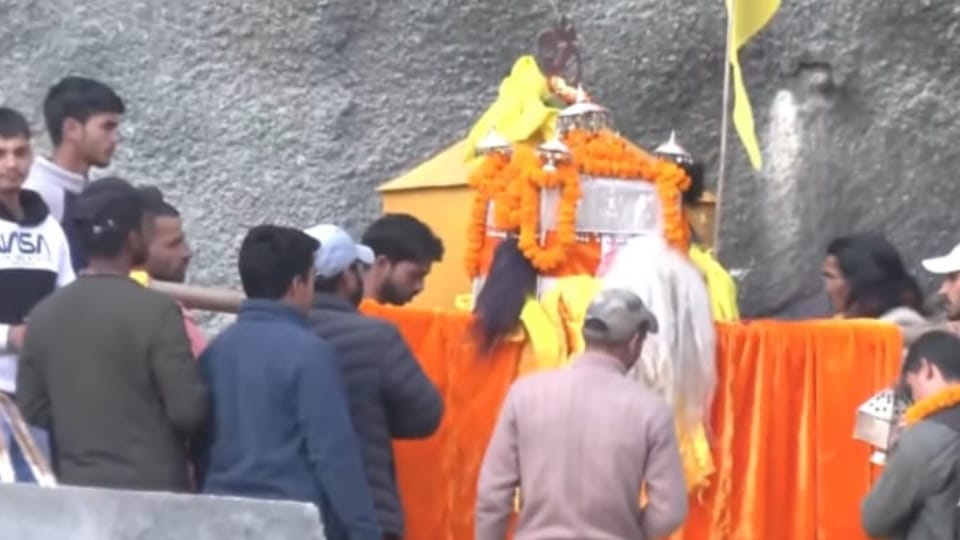 Uttarkashi Tunnel Rescue Baba BokhNag doli reached Silkyara CM also offers prayers