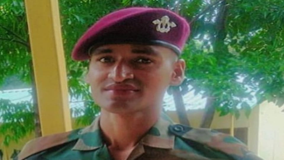 UP: CM pays tribute to Para Commando Sachin Laur who was martyred in Rajouri
