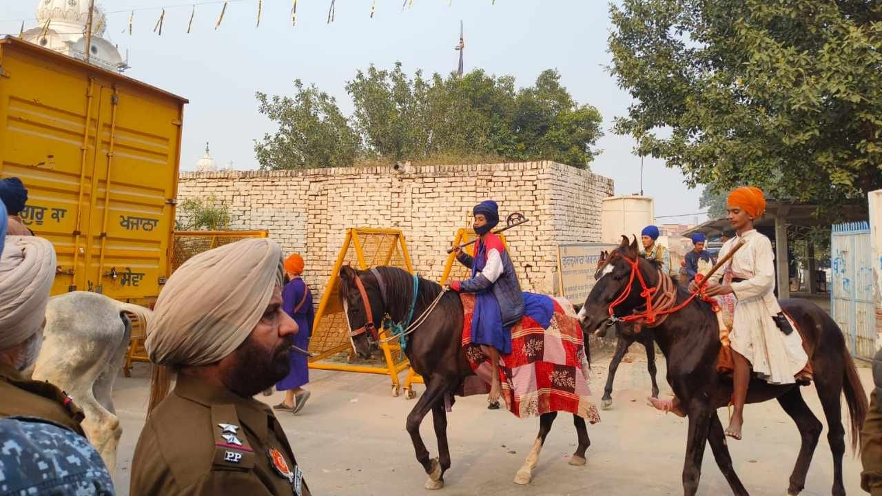Home guard jawan died and 10 policemen injured after Nihangs open fire in Punjab