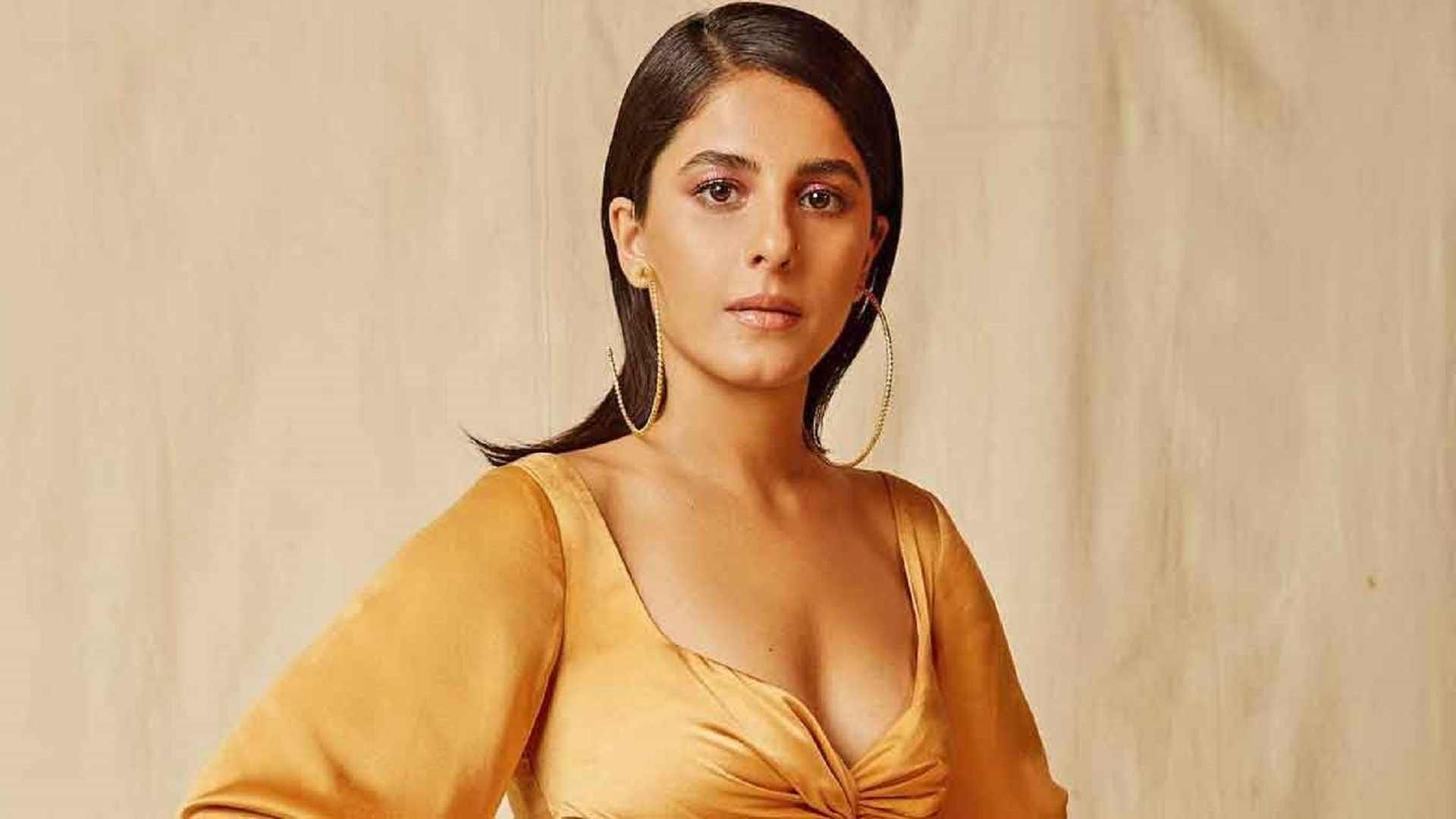 Isha Talwar Interview with Amar Ujala Chamak Tubelight Malayalam Cinema Saas Bahu Aur Flamingo Sanskrit Gita